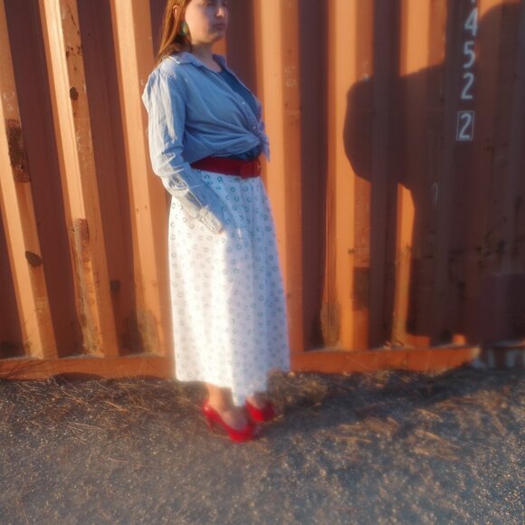 Beautiful Ladies Maxi Skirt By Liz Moody - Picture 8 of 8